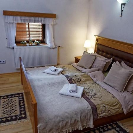 The House Of The Miyaks Ξενοδοχείο Rostusa Εξωτερικό φωτογραφία