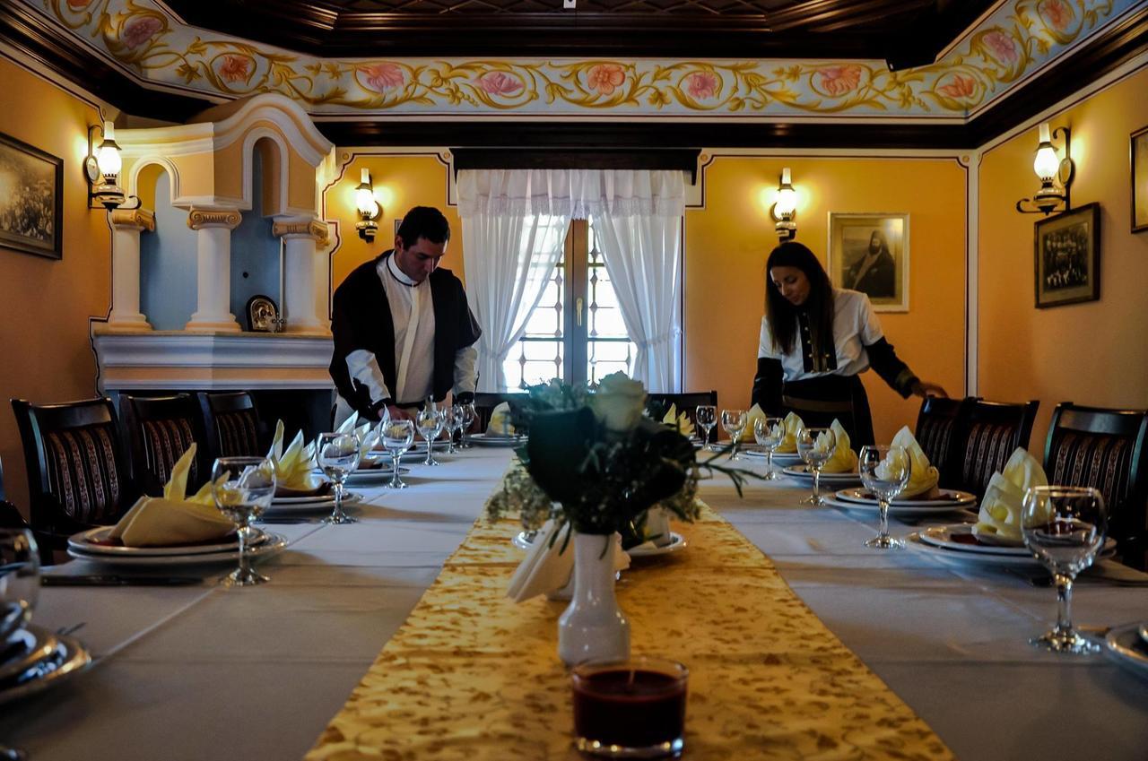 The House Of The Miyaks Ξενοδοχείο Rostusa Εξωτερικό φωτογραφία